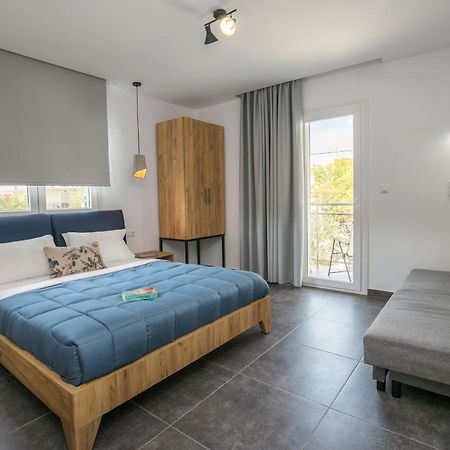 Linden Apartments Potos Eksteriør billede
