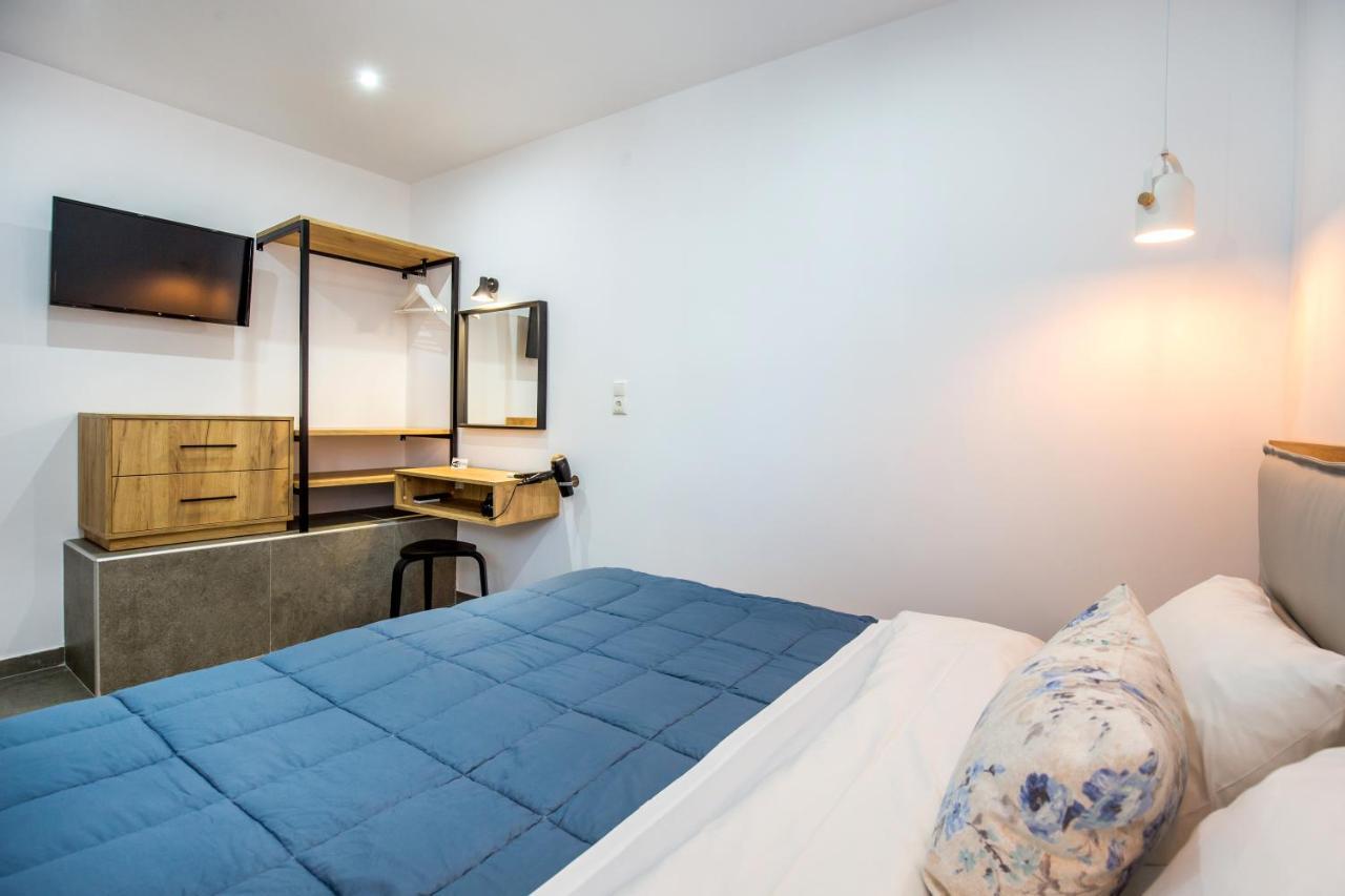 Linden Apartments Potos Eksteriør billede